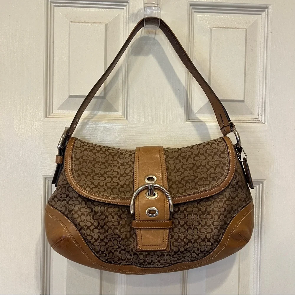 Vintage Y2K Coach Signature Soho Medium Shoulder Bag Brown British Tan F10926